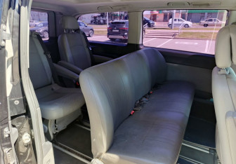 Подержанный автомобиль Mercedes-Benz Vito 2012 года (14 фото)