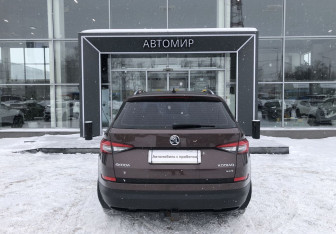 Подержанный автомобиль Skoda Kodiaq 2019 года (6 фото)