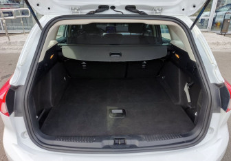 Подержанный автомобиль Ford Focus Wagon 2020 года (12 фото)