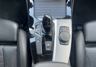 Подержанный автомобиль BMW X3 2019 года (15 фото)