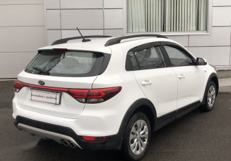 Подержанный автомобиль Kia Rio Hatchback 2017 года (5 фото)