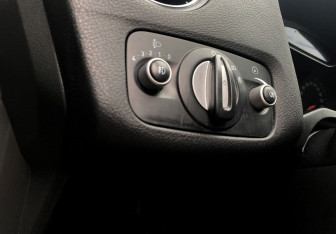 Подержанный автомобиль Ford Mondeo Sedan 2011 года (12 фото)