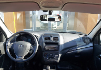 Подержанный автомобиль LADA (ВАЗ) Granta Sedan 2023 года (11 фото)