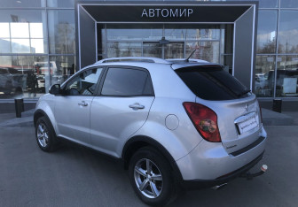 Подержанный автомобиль SsangYong Actyon 2011 года (7 фото)