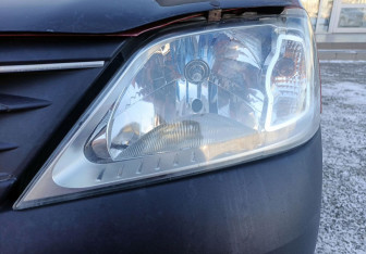 Подержанный автомобиль Renault Logan Sedan 2009 года (9 фото)