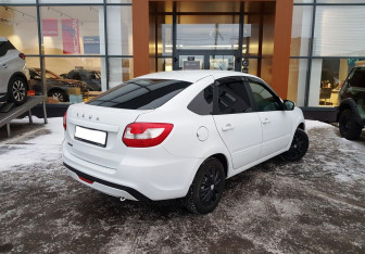 Подержанный автомобиль LADA (ВАЗ) Granta Liftback 2024 года (5 фото)