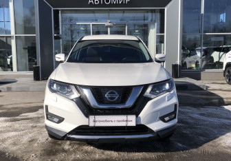 Подержанный автомобиль Nissan X-Trail 2020 года (2 фото)