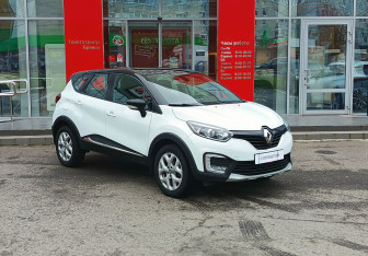 Подержанный автомобиль Renault Kaptur 2016 года (3 фото)