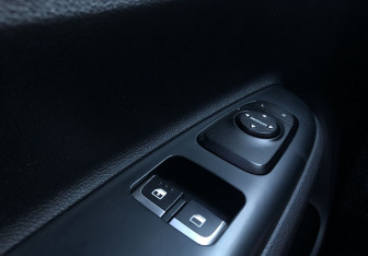 Подержанный автомобиль Kia Rio Sedan 2020 года (13 фото)