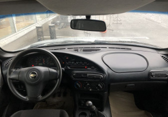 Подержанный автомобиль Chevrolet Niva 2016 года (11 фото)