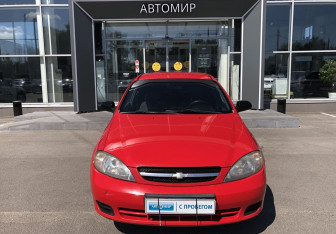 Подержанный автомобиль Chevrolet Lacetti Hatchback 2006 года (2 фото)