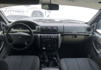 Подержанный автомобиль УАЗ Patriot 2007 года (10 фото)