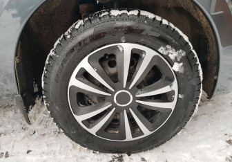 Подержанный автомобиль LADA (ВАЗ) Granta Liftback 2024 года (12 фото)