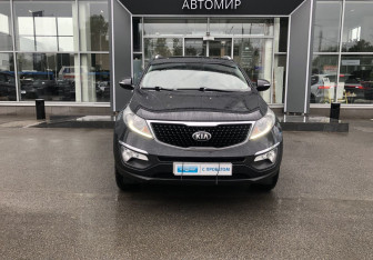 Подержанный автомобиль Kia Sportage 2014 года (2 фото)