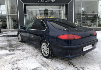 Подержанный автомобиль Peugeot 607 2001 года (7 фото)
