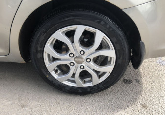 Подержанный автомобиль Kia Ceed Wagon 2010 года (15 фото)