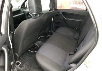 Подержанный автомобиль LADA (ВАЗ) Granta Sedan 2013 года (11 фото)