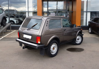 Подержанный автомобиль LADA (ВАЗ) 2121 (4x4) 2018 года (5 фото)