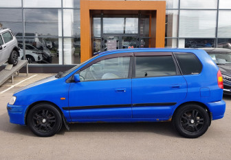 Подержанный автомобиль Mitsubishi Space Star Compactvan 1999 года (8 фото)