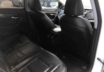 Подержанный автомобиль Hyundai i40 Sedan 2013 года (10 фото)