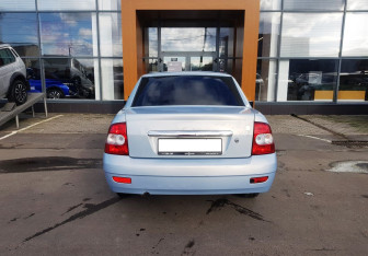 Подержанный автомобиль LADA (ВАЗ) Priora Sedan 2007 года (6 фото)