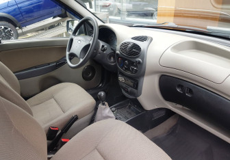 Подержанный автомобиль LADA (ВАЗ) Kalina Wagon 2011 года (9 фото)