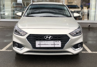Подержанный автомобиль Hyundai Solaris Sedan 2019 года (2 фото)