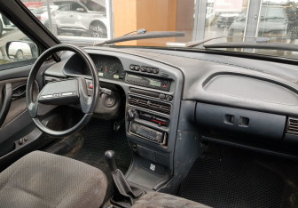 Подержанный автомобиль LADA (ВАЗ) 2115 2010 года (10 фото)
