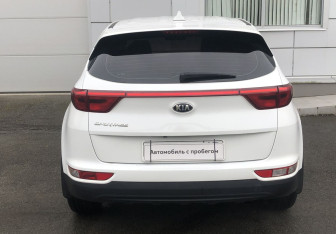 Подержанный автомобиль Kia Sportage 2018 года (6 фото)
