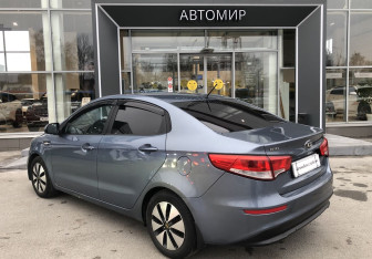 Подержанный автомобиль Kia Rio Sedan 2016 года (7 фото)