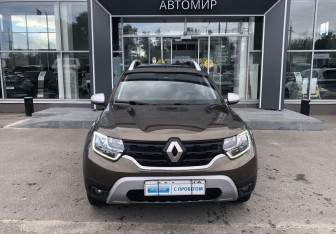 Подержанный автомобиль Renault Duster 2021 года (2 фото)