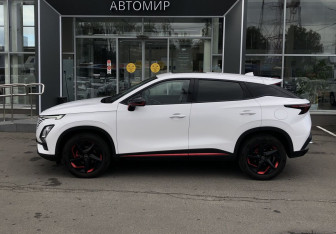 Подержанный автомобиль Omoda C5 2022 года (8 фото)