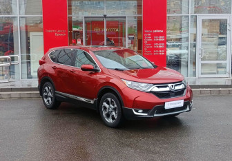 Подержанный автомобиль Honda CR-V 2018 года (3 фото)