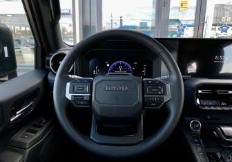 Новый Toyota Land Cruiser Prado 2024 (16 фото)