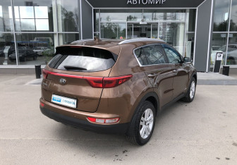 Подержанный автомобиль Kia Sportage 2016 года (5 фото)