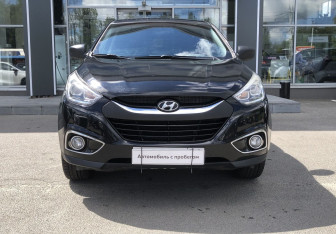 Подержанный автомобиль Hyundai ix35 2014 года (2 фото)