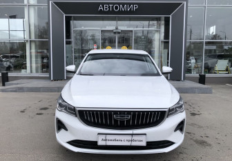 Подержанный автомобиль Geely Emgrand 2023 года (2 фото)