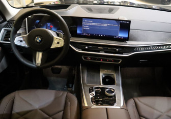 Новый BMW X5 2025 (13 фото)