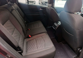 Подержанный автомобиль Chevrolet Equinox 2020 года (16 фото)