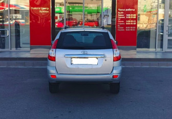 Подержанный автомобиль LADA (ВАЗ) Priora Wagon 2011 года (6 фото)