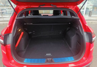 Подержанный автомобиль Geely Coolray 2022 года (12 фото)