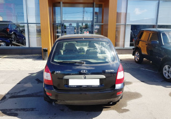 Подержанный автомобиль LADA (ВАЗ) Kalina Wagon 2011 года (6 фото)