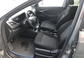 Подержанный автомобиль LADA (ВАЗ) Vesta Sedan 2021 года (9 фото)