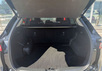 Подержанный автомобиль Mazda CX-5 2017 года (12 фото)