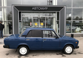Подержанный автомобиль LADA (ВАЗ) 2107 2004 года (4 фото)