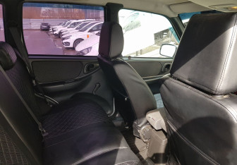 Подержанный автомобиль Chevrolet Niva 2016 года (10 фото)