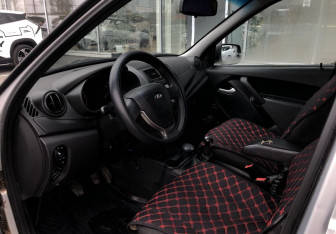 Подержанный автомобиль LADA (ВАЗ) Kalina Wagon 2014 года (9 фото)