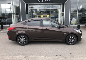 Подержанный автомобиль Hyundai Solaris Sedan 2016 года (4 фото)