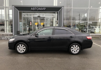 Подержанный автомобиль Toyota Camry Sedan 2009 года (4 фото)