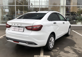 Подержанный автомобиль LADA (ВАЗ) Vesta Sedan 2024 года (5 фото)